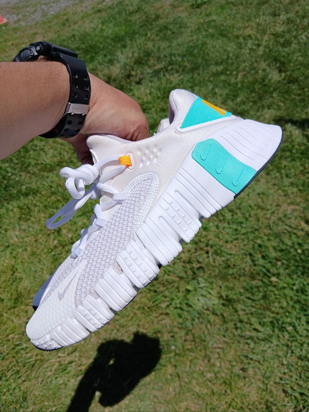Nike Free Metcon 4 Athletic/Lifestyle Training Shoes Size 10 for Women